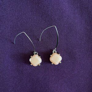 Francesca’s Silver-Tone PeachDangle Earrings {DEAL!🌹3 for $15🌷}